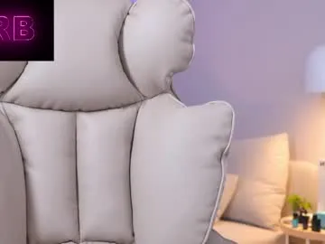 lolaa_darling – webcam model profile photo Image 10