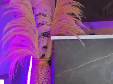 manuela_zapata – webcam model profile photo Image 4