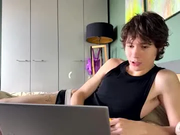 tivizaylove – webcam model profile photo Image 14