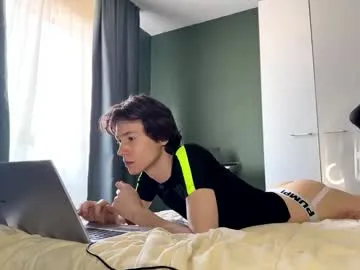 tivizaylove – webcam model profile photo Image 7