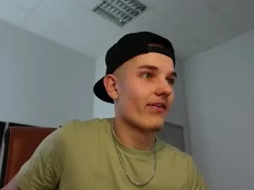 sara_shrma – webcam model profile photo Image 2