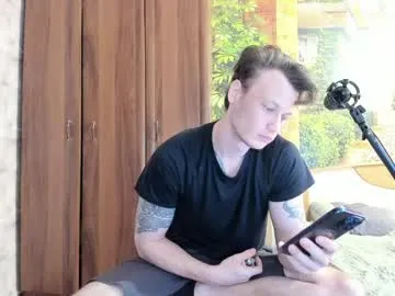 EmiliaWalker – webcam model profile photo Image 15