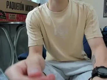 mochasins_ – webcam model profile photo Image 12