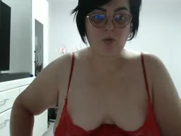 MoniqueCeleste – webcam model profile photo Image 3