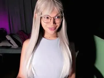 GretaCyrus – webcam model profile photo Image 11