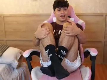 iamsomeone1234 – webcam model profile photo Image 14