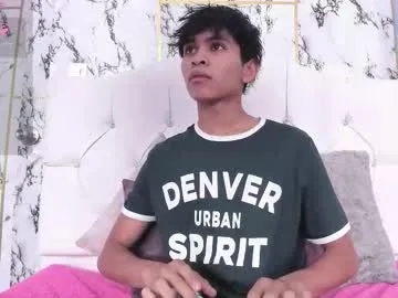 MelodyHanss – webcam model profile photo Image 11