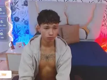 MilaDelays – webcam model profile photo Image 5