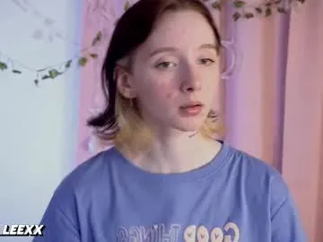 JulietaLake – webcam model profile photo Image 17