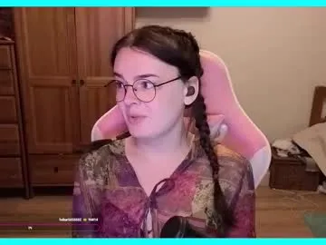 poisonflowers – webcam model profile photo Image 2