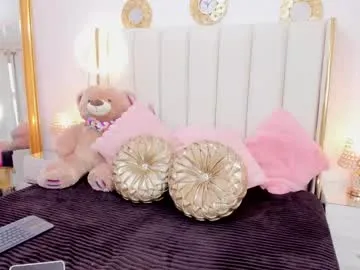 KimberSin – webcam model profile photo Image 4