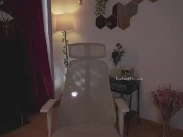 evapunkprincess Image 18