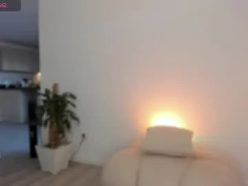 ElizaRoberts – webcam model profile photo Image 16