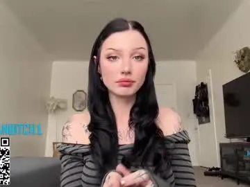 squirtlovergod – webcam model profile photo Image 3