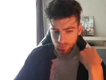 iamsomeone1234 – webcam model profile photo Image 3