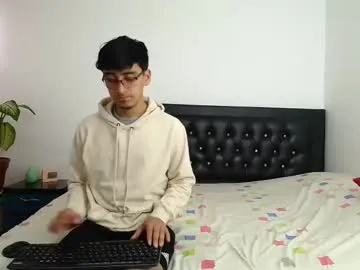 sanvi13 – webcam model profile photo Image 7