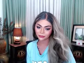 laliwhite – webcam model profile photo Image 10