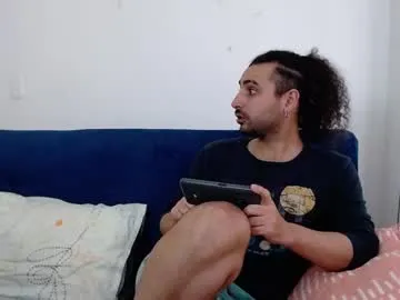 mae_nathan – webcam model profile photo Image 6