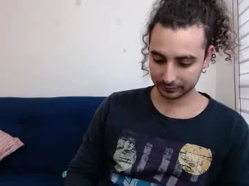 mae_nathan – webcam model profile photo Image 8