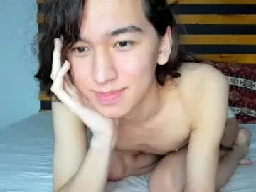 MartinaLeen – webcam model profile photo Image 15