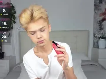 GabbieMonroe – webcam model profile photo Image 4