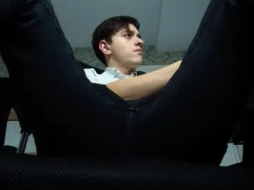 mae_nathan – webcam model profile photo Image 18