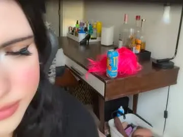 indiandesiguys2023 – webcam model profile photo Image 3