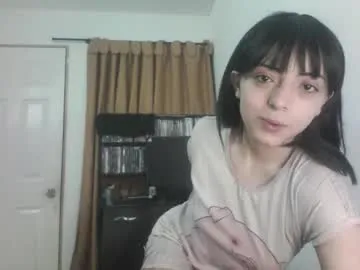 LuluWilde – webcam model profile photo Image 4