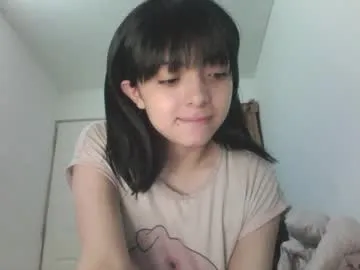 LuluWilde – webcam model profile photo Image 5