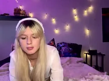 fluffy_delle – webcam model profile photo