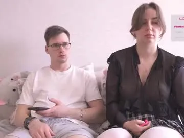 AishaHale – webcam model profile photo Image 9