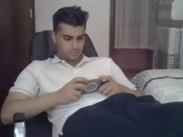 delilah_blazee – webcam model profile photo Image 3