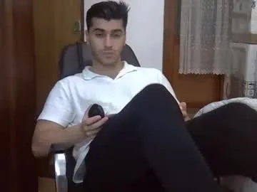 delilah_blazee – webcam model profile photo Image 9