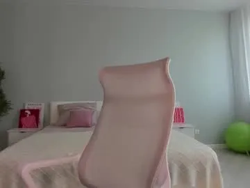 ElizaLuxe – webcam model profile photo Image 9