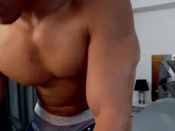 love_riva – webcam model profile photo Image 5