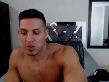 love_riva – webcam model profile photo Image 8