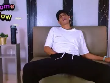 indiandesiguys2023 – webcam model profile photo Image 10