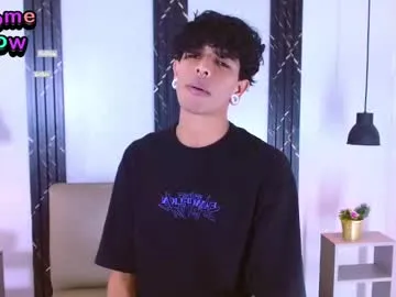 indiandesiguys2023 – webcam model profile photo Image 11