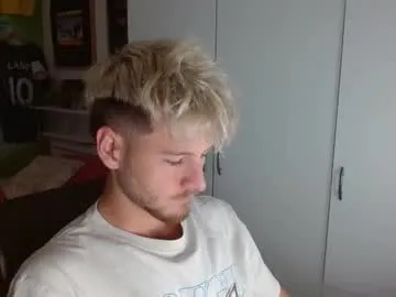 keranimaralaa33409304290 – webcam model profile photo Image 19