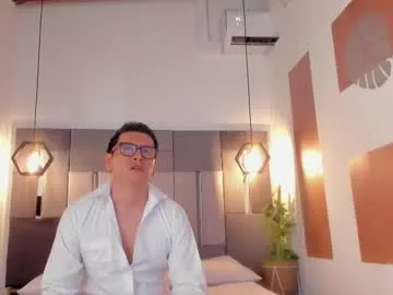 AmelyLu – webcam model profile photo Image 9