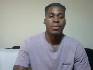 MysticRaye – webcam model profile photo Image 13