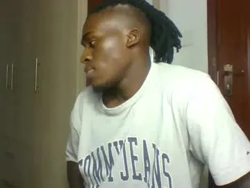 MysticRaye – webcam model profile photo Image 9