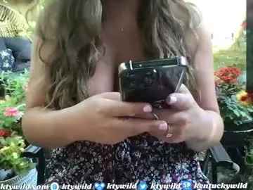 indian_couple247 – webcam model profile photo Image 4