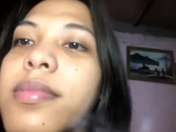 EmiliaWalker – webcam model profile photo Image 2