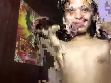 EmiliaWalker – webcam model profile photo Image 3