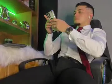 beaute_fatale – webcam model profile photo Image 8