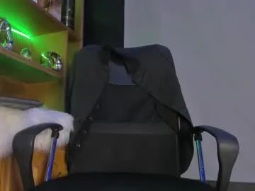 beaute_fatale – webcam model profile photo Image 9