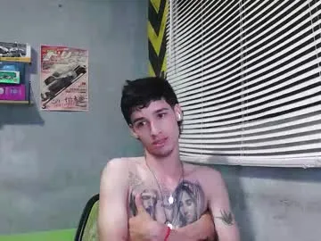 VenusRusell – webcam model profile photo Image 4