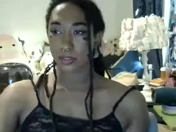 EmiliaWalker – webcam model profile photo Image 4