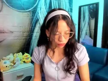 tvycas7 – webcam model profile photo Image 2